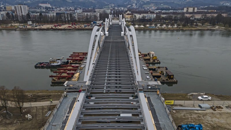 Luftaufnahme Neue Donaubrücke Linz